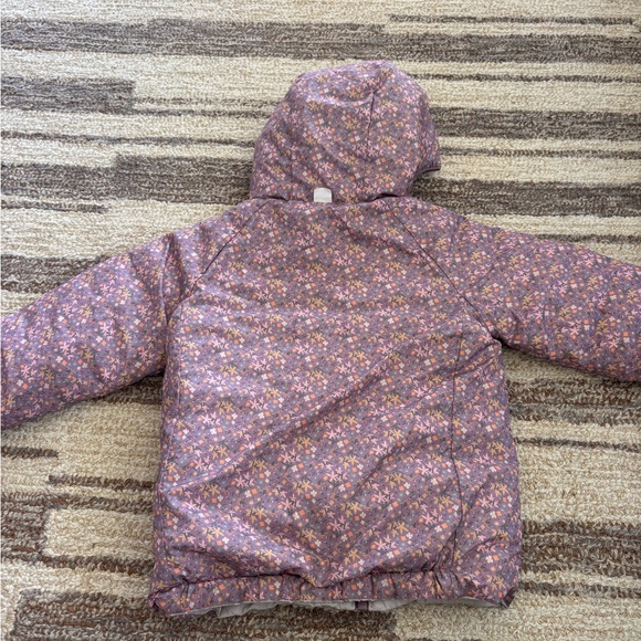 Patagonia Kid’s Reversible Down Jacket - Picture 9 of 9